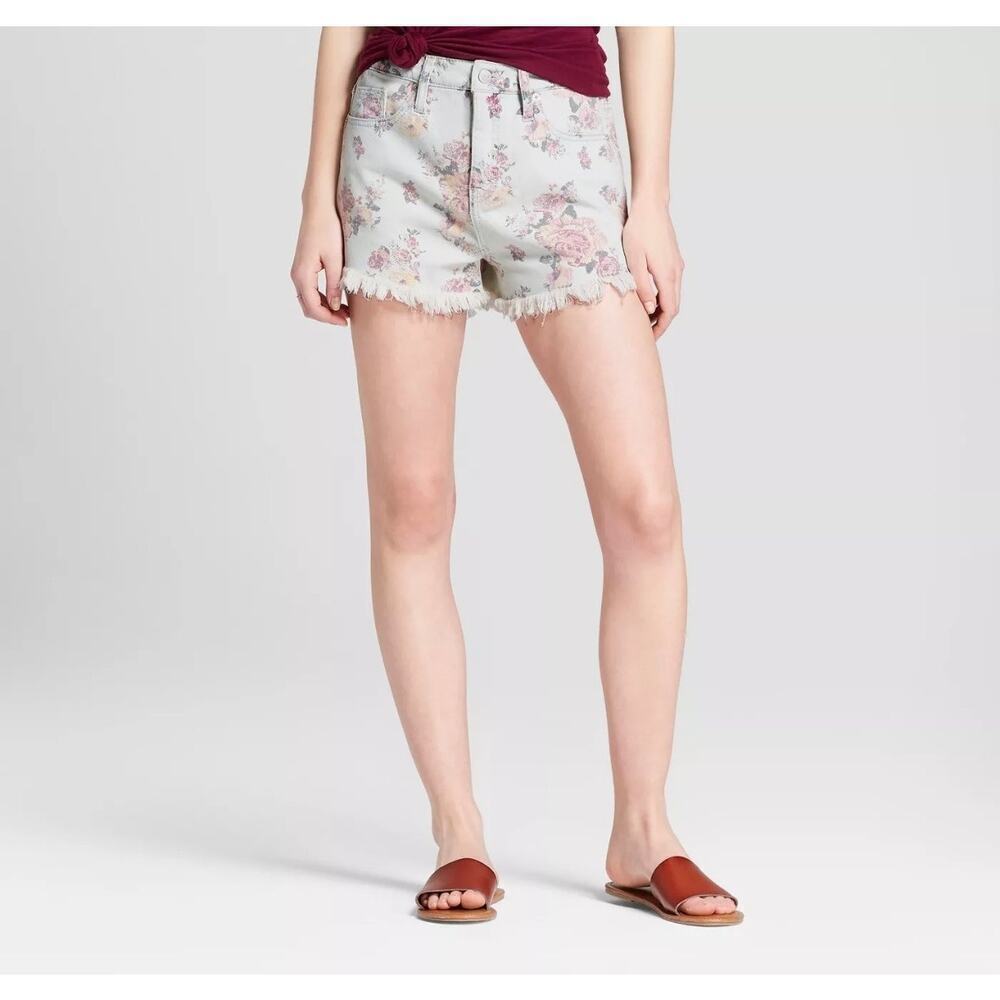 Mossimo Co. 12/31 cream denim floral print shorts.